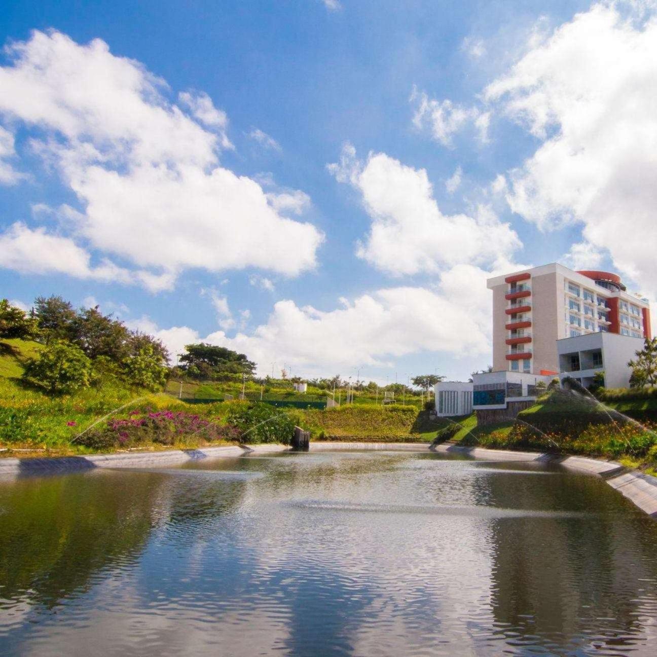 Sonesta Hotel Pereira Exterior photo