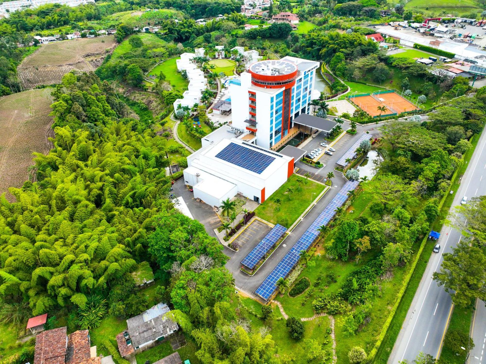 Sonesta Hotel Pereira Exterior photo