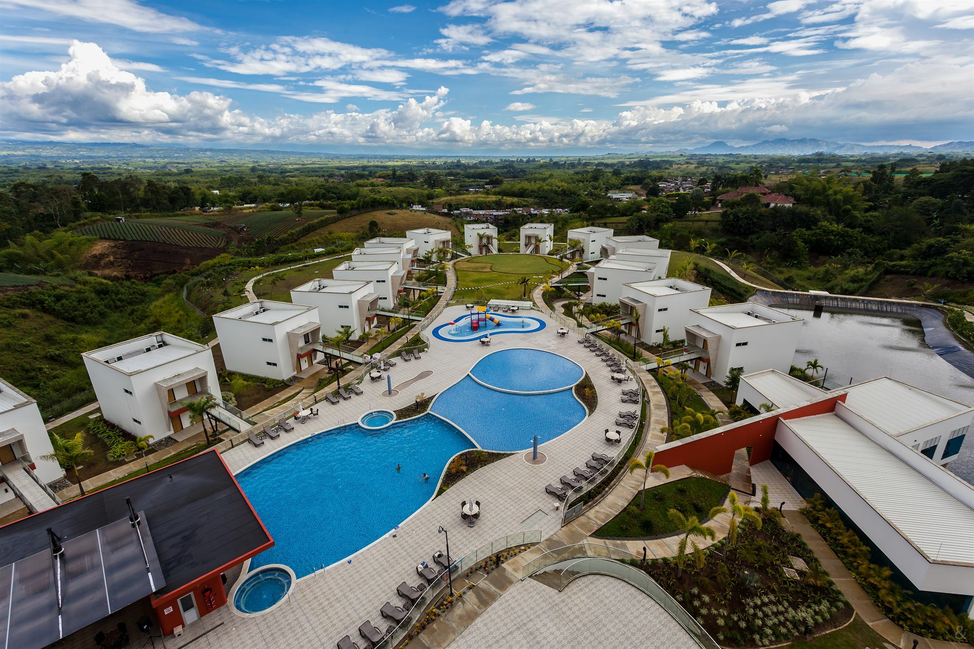 Sonesta Hotel Pereira Exterior photo